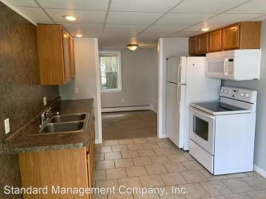 Main picture of 6 Elmwood Ave
