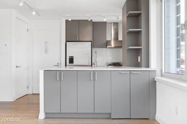 Main picture of Eleventh and Third