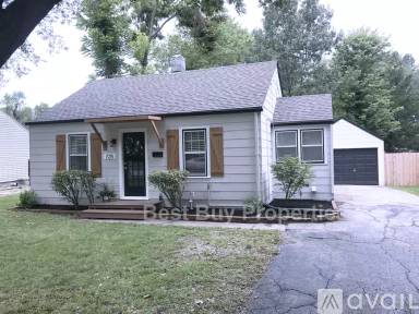Main picture of 725 N Chestnut St