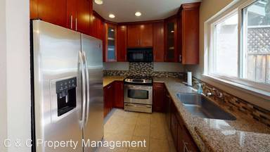 Main picture of 518 Boxleaf Ct