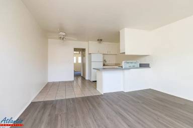 Main picture of 439 S 4th St
