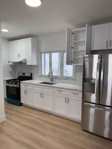 Main picture of 732 Pennington St