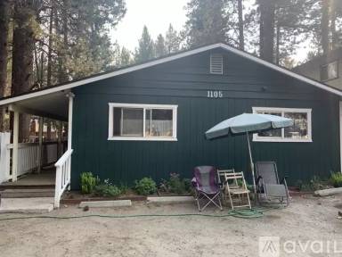 Main picture of 1105 Sierra Blvd