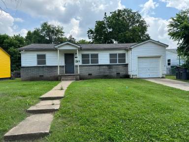 Main picture of 720 E 51st Pl N