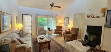 Main picture of 7601 N Calle Sin Envidia