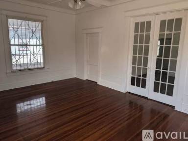 Main picture of 1930 Lyle Ave