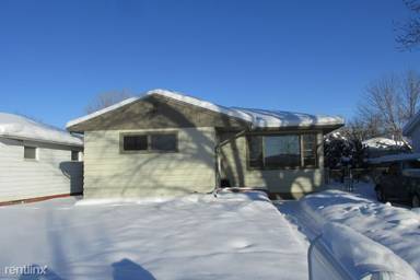 Main picture of 1509 16th St S