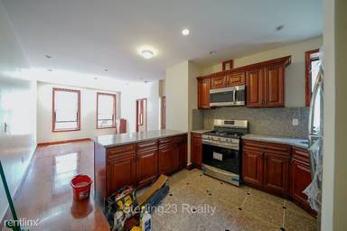 Main picture of 3152 36th St