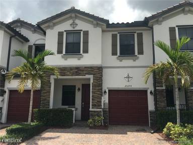 Main picture of 25272 SW 115th Ave