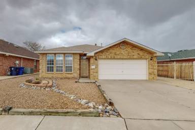 Main picture of 7515 Vista Alegre St NW