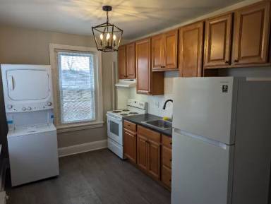 Main picture of 622 DeKalb St