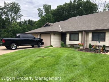 Main picture of 4004 10th Ave