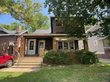 Main picture of 1212 N Frink St