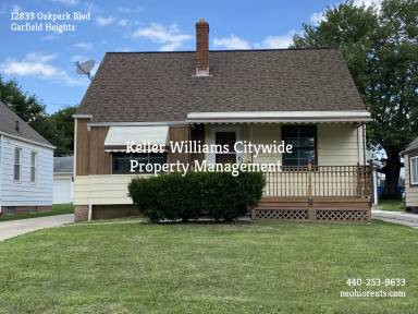 Main picture of 12833 Oak Park Blvd