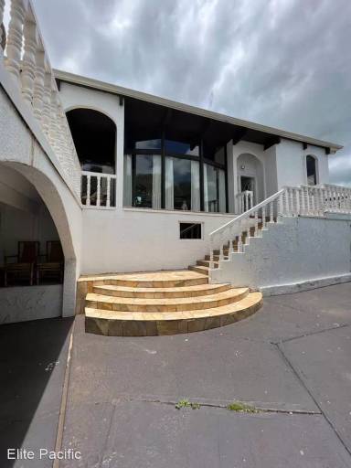 Main picture of 321 Hokulani St