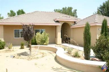 Main picture of 20844 Village Pkwy