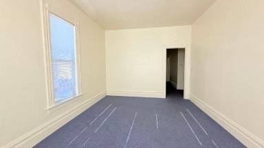 Main picture of 1545 Lincoln Ave