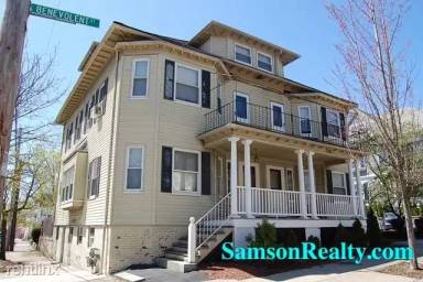 Main picture of 129 Benevolent St