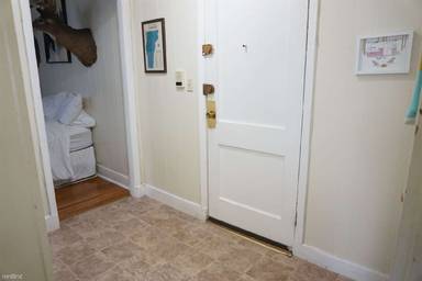 Main picture of Gordon Street Apartments