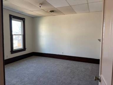 Main picture of 2517 Grand Ave