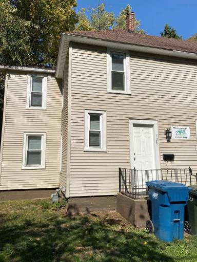 Main picture of 704 W Illinois St