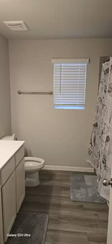 Main picture of 22835 Ephesus Ave