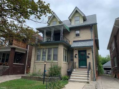 Main picture of 4182 Burns St