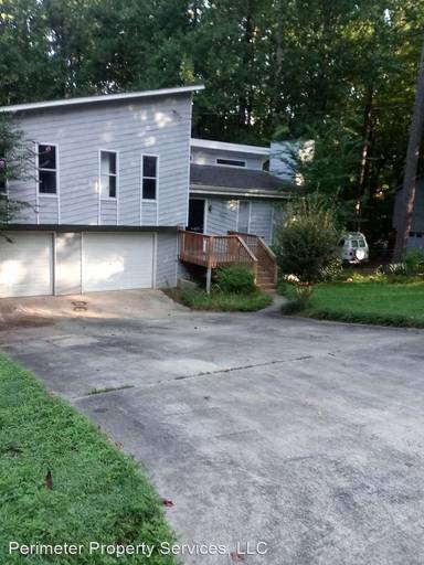 Main picture of 4699 N View Rd NW