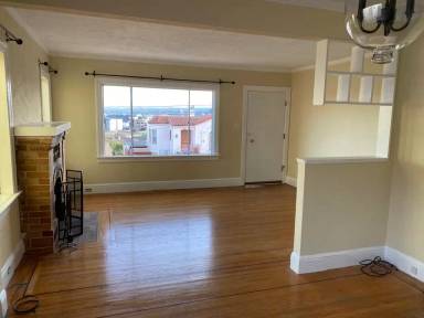Main picture of 637 Pine Ter
