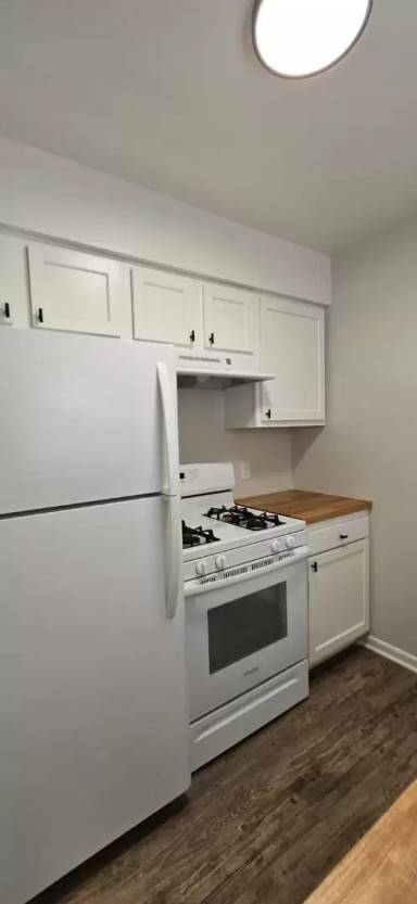 Main picture of 5289 Kalamazoo Ave SE