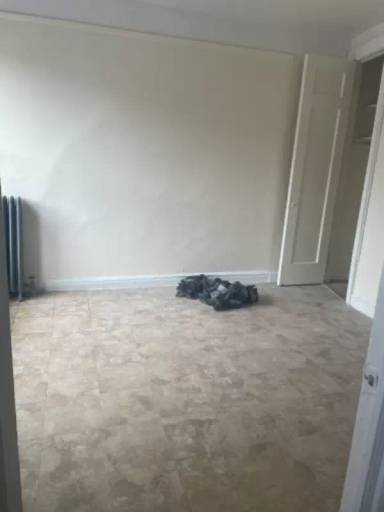 Main picture of 2735 Creston Ave