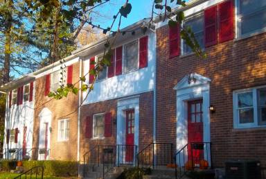 Main picture of 49 S 21st St