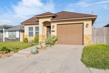 Main picture of 1013 Tesoro Run