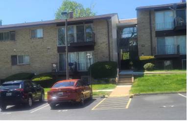 Main picture of Carriage House Apartments