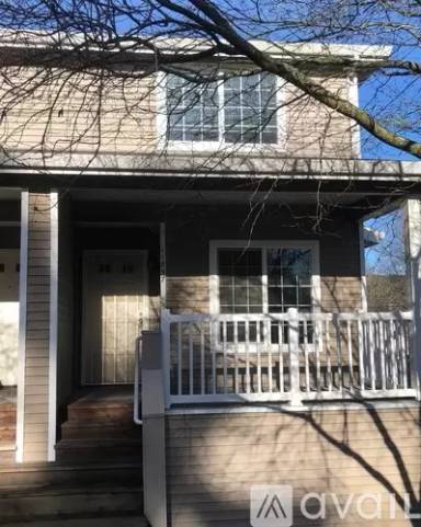 Main picture of 11837-11841 Pne St