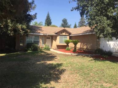 Main picture of 1111 S Tracy St