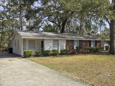 Main picture of 41 Silverstone Cir