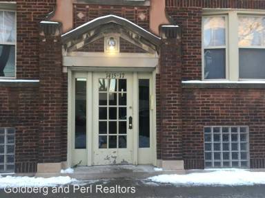 Main picture of 1415 W Cornelia Ave