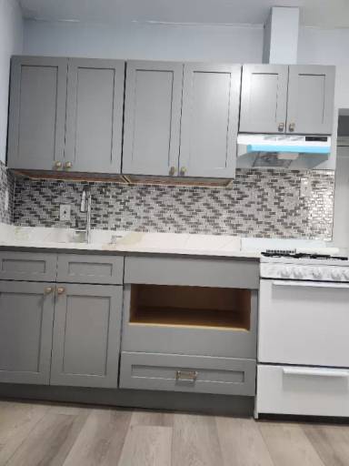 Main picture of 325 Atlantic Ave