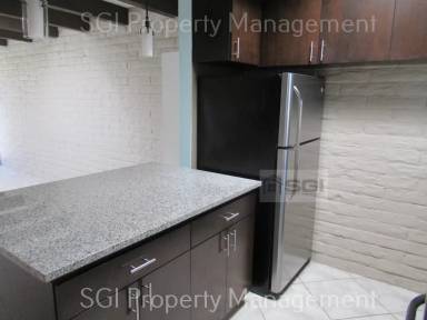 Main picture of 3022 N 32nd St