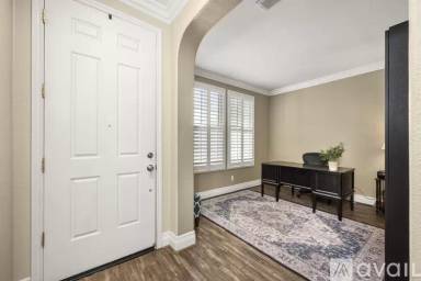 Main picture of 1051 Silver Spur Way