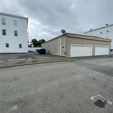 Main picture of 501 Wood St