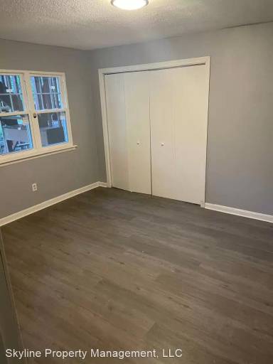 Main picture of 107 Angel Dr