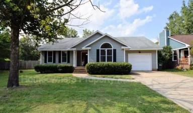 Main picture of 521 Stone Way Ct