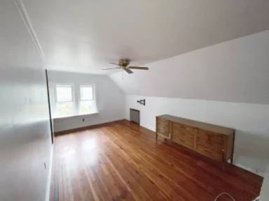 Main picture of 1707 Monroe Ave