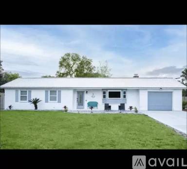Main picture of 1969 Frontera St
