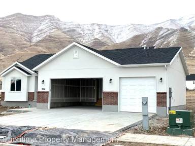 Main picture of 7177 S Highland Dr