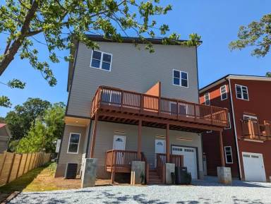 Main picture of 310 Howard St