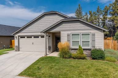 Main picture of 21142 Azalia Ave