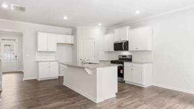 Main picture of 306 Thompson Ridge Ln